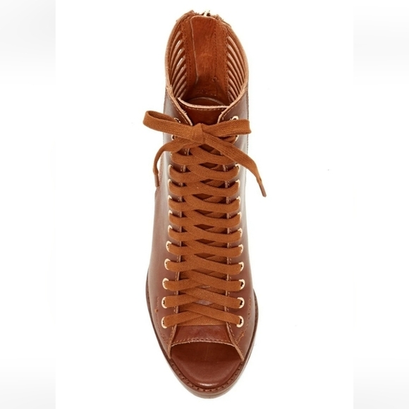 BCBGeneration Toffee Malbon Peep-toe Lace Up Wedge Boots/Booties Size 8.5 - Picture 3 of 11